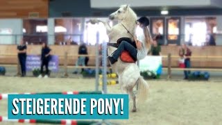 Steigerende pony met wedstrijd op Horse Event 😨 [upl. by Kam744]