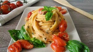 Spaghetti con pomodorini e crema al basilico [upl. by Notfa]