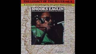 Snooks Eaglin ‎– The Legacy Of The Blues Vol 2  Whos Loving You Tonight [upl. by Onafets]