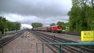 London Transport 20189 Sarah Siddons and Pannier Tank 9466 passing Moor Park [upl. by Samuela792]