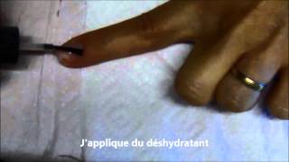 ongle en gel quotétape 1 préparation de longle découpe et pose dun chablonquot [upl. by Markos560]