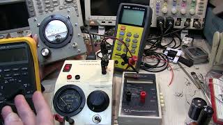 346 Basics of Capacitor Leakage  using the Antique Wireless Association DC Leakage Tester [upl. by Edlin]