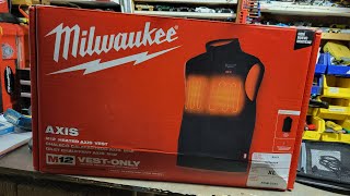 Milwaukees New AXIS heated vest Worn for years [upl. by Eolhc]