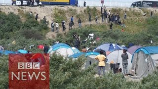 Calais Migrants Whats it like in the quotJunglequot 360 video BBC News [upl. by Antonino690]