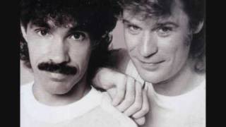 Hall amp Oates  Kiss On My List Lyrics [upl. by Teague298]