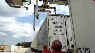 Container Umschlag im Post Terminal Daillens [upl. by Amerigo558]