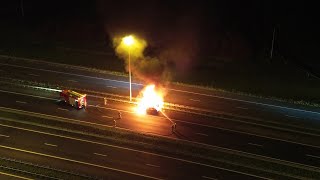 Hoofdrijbaan A15 bij Gorinchem dicht na autobrand [upl. by Caterina309]