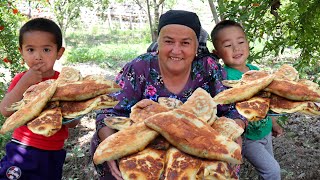 настоящие чебуреки поузбекски  real chebureks in Uzbek  Cheburek [upl. by Hayman]