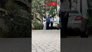 Randhir Kapoor spotted ARRIVING at daughter Kareena Kapoors house 🥹 kareenakapoorkhan shorts [upl. by Galvan]