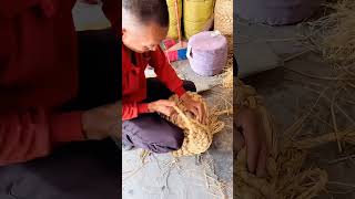 The process of weaving small stools with grass ruralchina automobile fortnite [upl. by Efeek779]