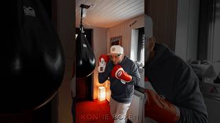 Kontern  Verteidigen und mit einem Haken antworten boxen boxtechnik kampfsport [upl. by Leopoldeen524]