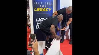 Ronnie Coleman is not able to walk [upl. by Oker]