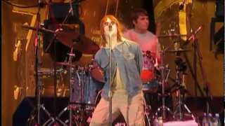 Oasis  Acquiesce live in Wembley 2000 [upl. by Cherida]