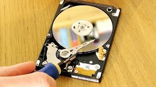 How to recover data from a hard drive stuck heads buzzing clicking etc [upl. by Schroder287]