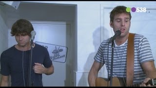 Nick en Simon  Alles Overwinnen live bij Evers Staat Op [upl. by Nrubyar]