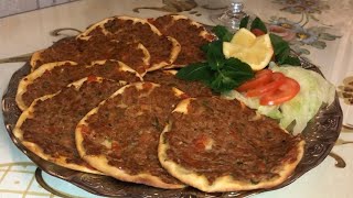 PIZZA ARABEASCA cea mai buna reteta  Lahme Bi Ajeen لحمة بالعجين  Micky’s Kitchen 👩🏻‍🍳🧿 [upl. by Phalan]