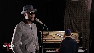 Aloe Blacc  quotThe Manquot Live at WFUV [upl. by Fish698]