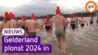 Nieuwjaarsduik in Winterswijk groot succes [upl. by Kindig]