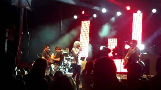 Kellie Pickler Red High Heels Vidalia GA 2011 [upl. by Ettelrahc296]