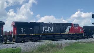 CN A432 Crossing the old CSX IL sub at OdinIL [upl. by Akemehs42]