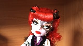 FIRST WAVE MONSTER HIGH BASIC OPERETTA DOLL REVIEW [upl. by Meisel753]