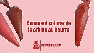 Comment colorer de la crème au beurre [upl. by Eynahpets819]