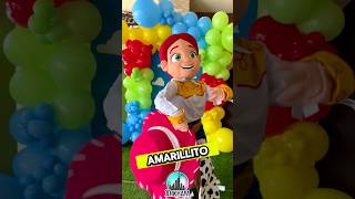 Pollito amarillito  Toy Story 🐥🎶 musicainfantil toystory baile showinfantil shorts [upl. by Namrej133]