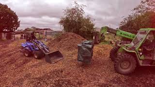 Multione 84s loading wood chip in to bulk bags [upl. by Huber]