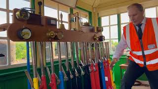 SHILLINGSTONES SIGNAL BOX AT EXCELLENT DEMONSTRATION ON HOW IT ALL WORKED WHEN THE SampD WAS OPEN [upl. by Dulci]