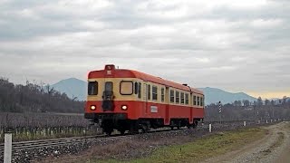 Trenord ALn 668121  Passaggio nella vallata di Calino [upl. by Acirret962]