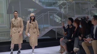 Bosideng 2021 Down Trench Coat Collection Show Full Highlights [upl. by Holladay]