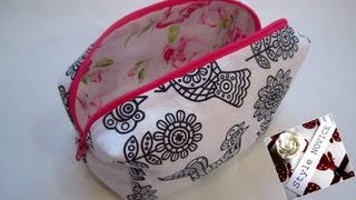 Step by Step Sewing DIY Make Up Bag [upl. by Aibun498]