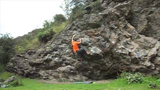 Outdoor Bouldering at Agassiz Rock Edinburgh [upl. by Audi422]