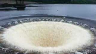 ladybower dam overflows [upl. by Leafar]