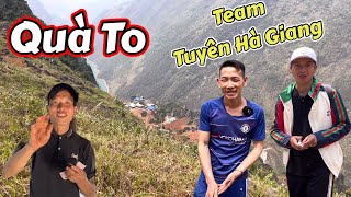 QUÀ TO Cho Team Tuyên Hà Giang Cùng Phần Quà Cho Hộ Thứ 10 Trên Bản Nghèo Mèo Qua [upl. by Entwistle]