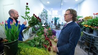 André Rieu buys Marjorie a Valentines gift [upl. by Eniawtna]