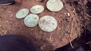 Arkeolog Osmanlı Dönemine Ait Define Buldu Archaeologist Finds Treasure [upl. by Aerdnael]