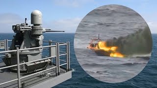 US Navy Obliterates Attacking FastBoat – Mk 38 MOD 2 25mm Gun System LiveFire Exercise [upl. by Ybur425]