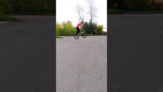 360 в 2 с микро ноуздайвом bmxstreet bmxtricks bmx [upl. by Lauzon]