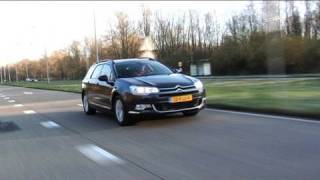 Citroën C5 16 THP roadtest [upl. by Xirtaeb24]