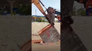 Loading heavy rocks into a trucktrending varilyoutubeshorts shortvideo [upl. by Kinnard]