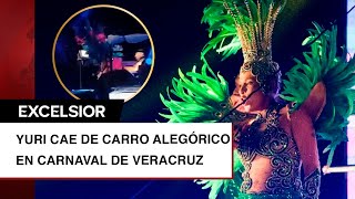 Yuri se cae de carro alegórico en Carnaval de Veracruz [upl. by Alrad]