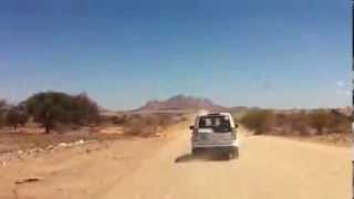 Namibia Mit einem Land Rover zur Spitzkoppe [upl. by Haniraz]