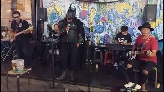 batman nyanyi Posesif naif si gatsu solo [upl. by Worrad752]