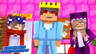 SLEEPOVER WITH THE EVIL PRINCE  Minecraft Royal Family  Little Kelly [upl. by Oskar]