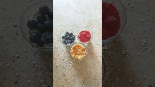 Overnight oats  3 façons différentes  mealprep overnightoats fraise pomme myrtille oats [upl. by Ikiv]